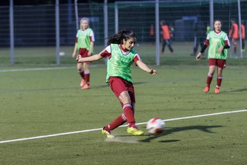 Bild 30 - B-Juniorinnen Kaltenkirchener TS - TuS Tensfeld : Ergebnis: 12:4